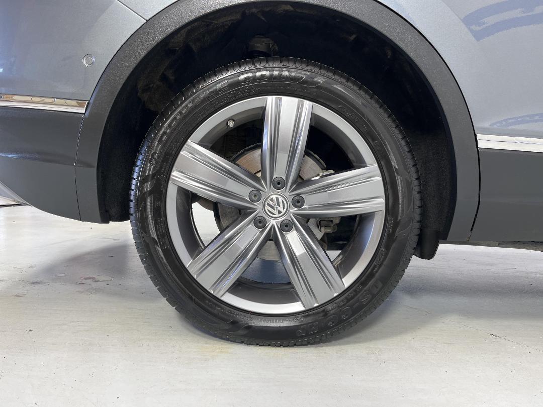 Photo '12' of Volkswagen Tiguan