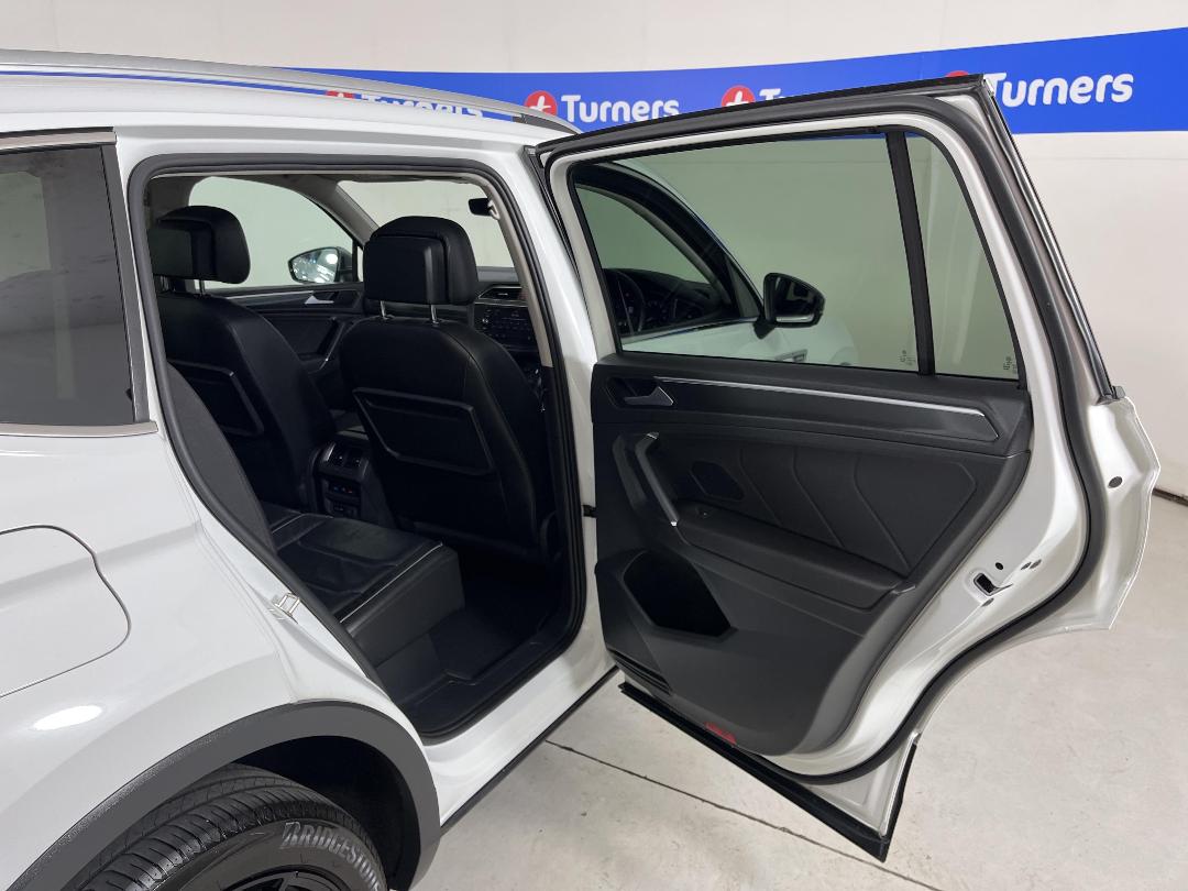 Photo '19' of Volkswagen Tiguan