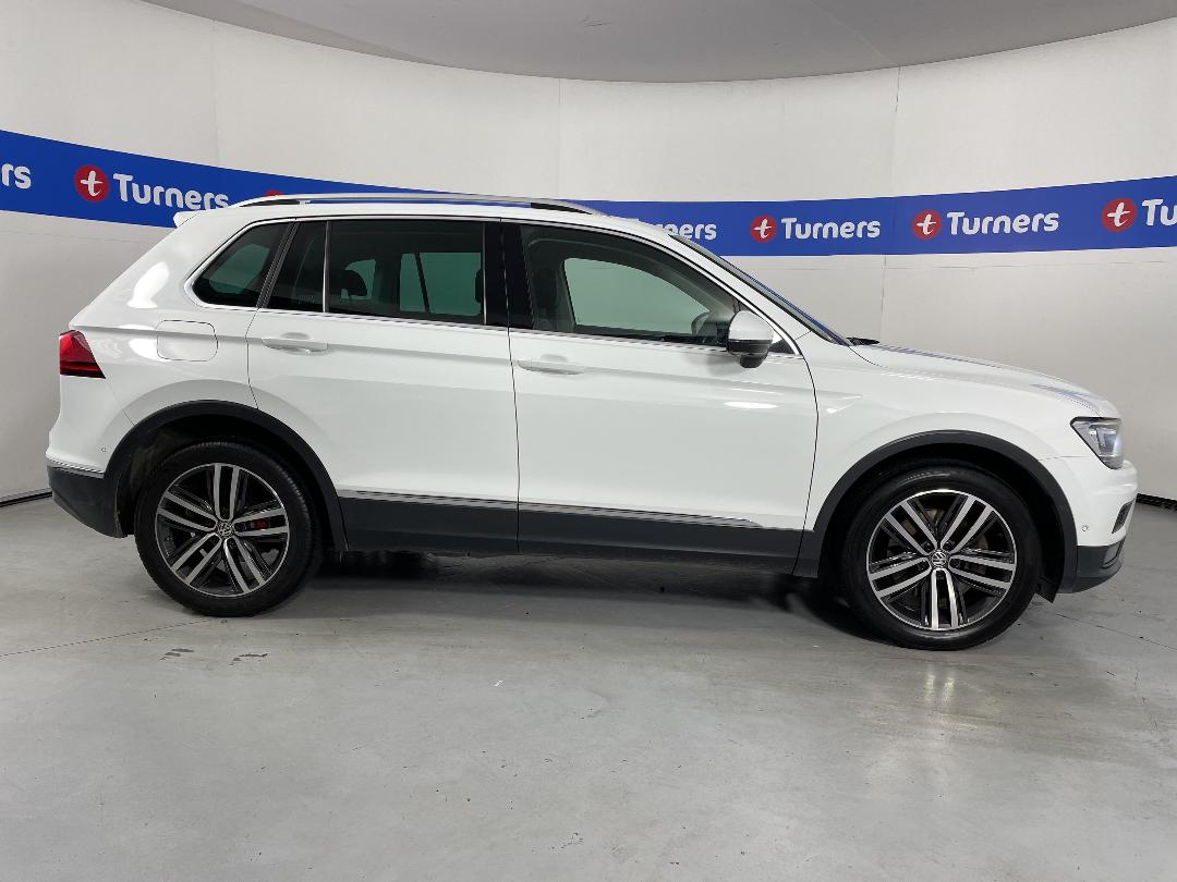 Photo '23' of Volkswagen Tiguan