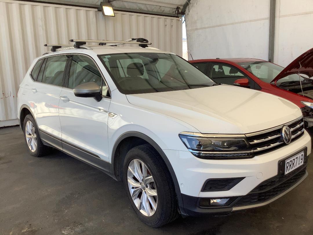 Photo '2' of Volkswagen Tiguan Allspace TSI CL 4M