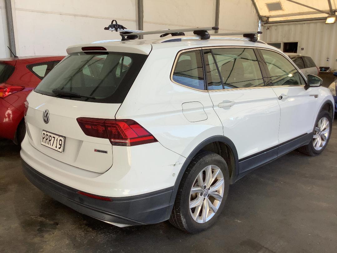 Photo '3' of Volkswagen Tiguan Allspace TSI CL 4M