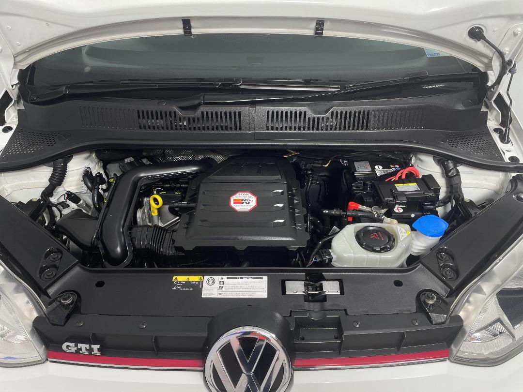 Photo '13' of Volkswagen UP