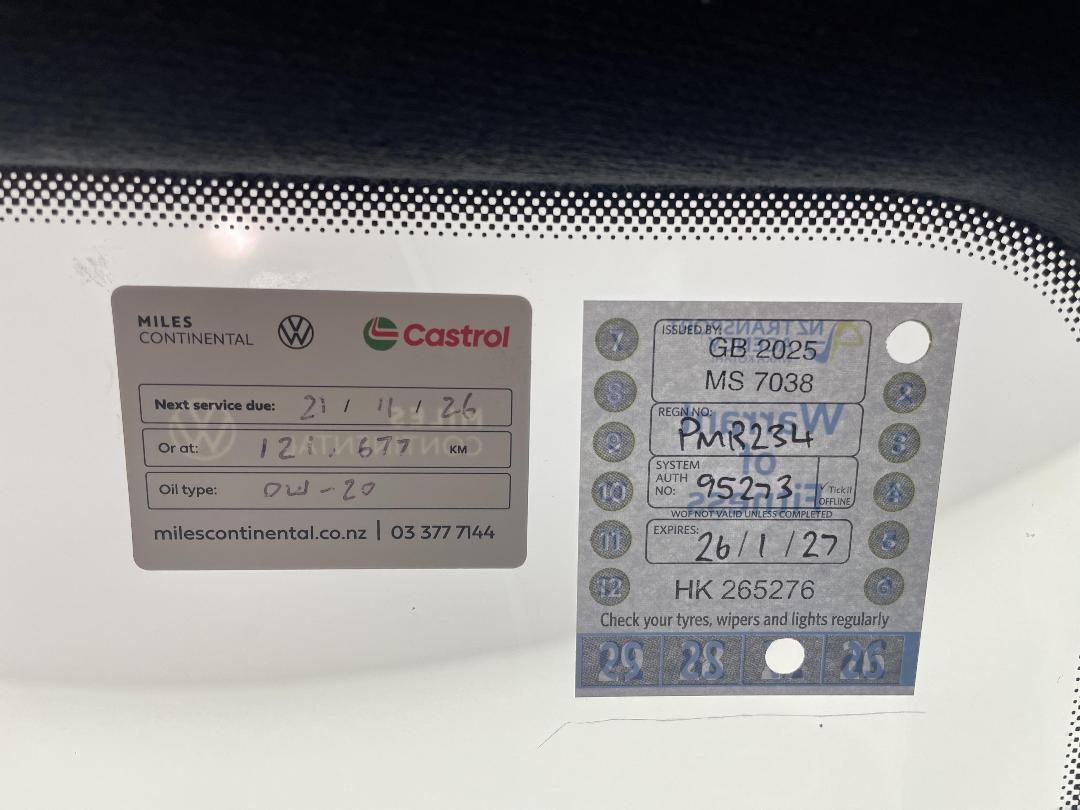 Photo '26' of Volkswagen UP