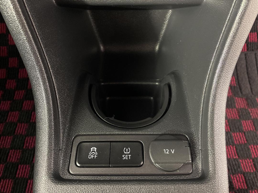 Photo '25' of Volkswagen UP