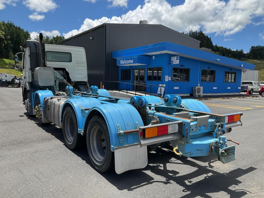 Photo '6' of Volvo FM 540 SERIES 4 8X4R Tanker