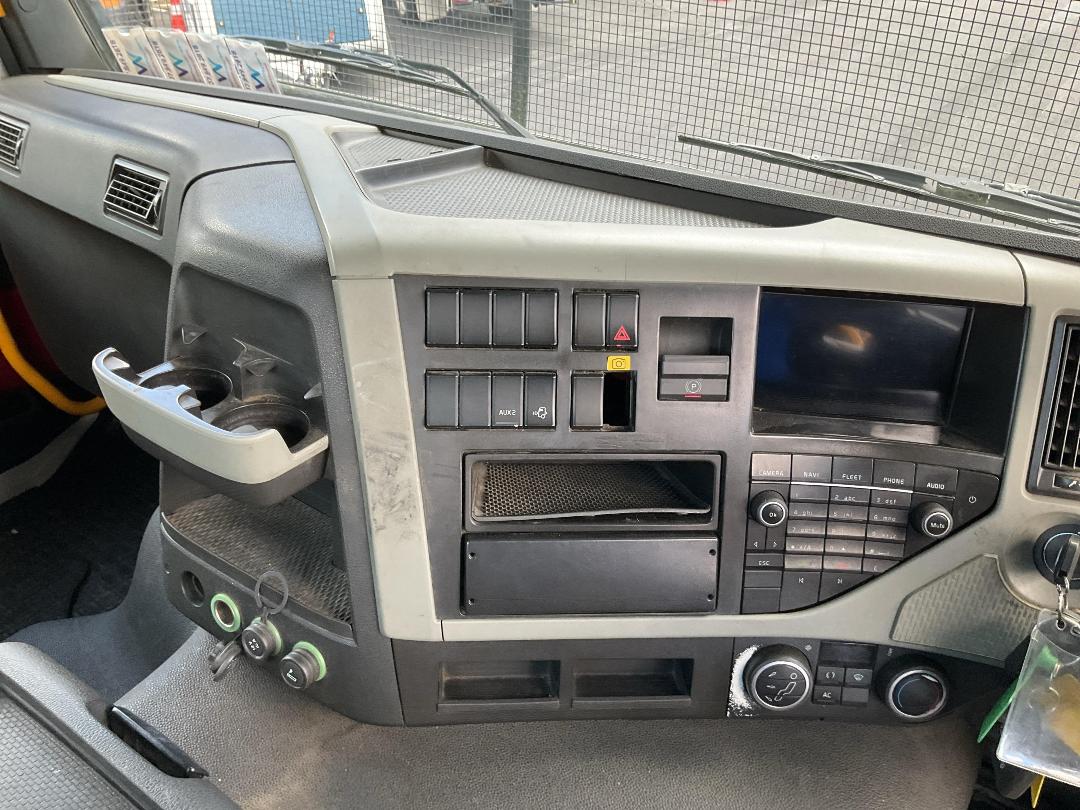 Photo '15' of Volvo FM 540 SERIES 4 8X4R Tanker