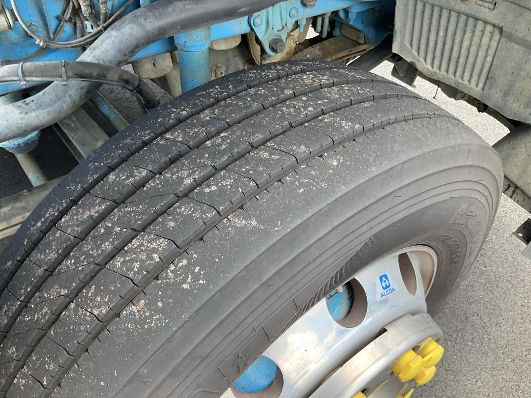 Photo '30' of Volvo FM 540 SERIES 4 8X4R Tanker