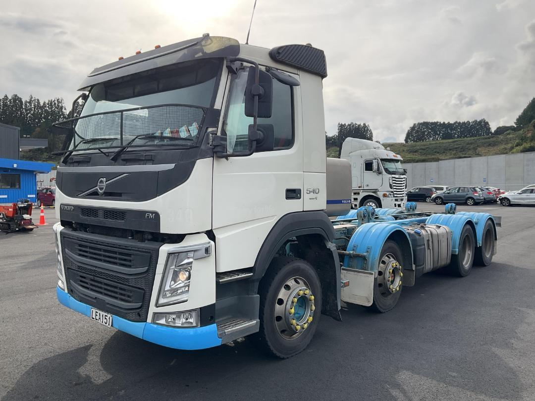 Photo '9' of Volvo FM540 Cab Chassis