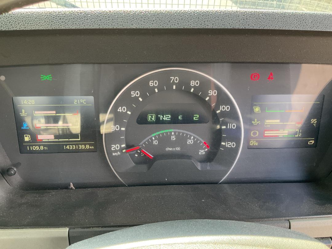 Photo '15' of Volvo FM540 Tanker