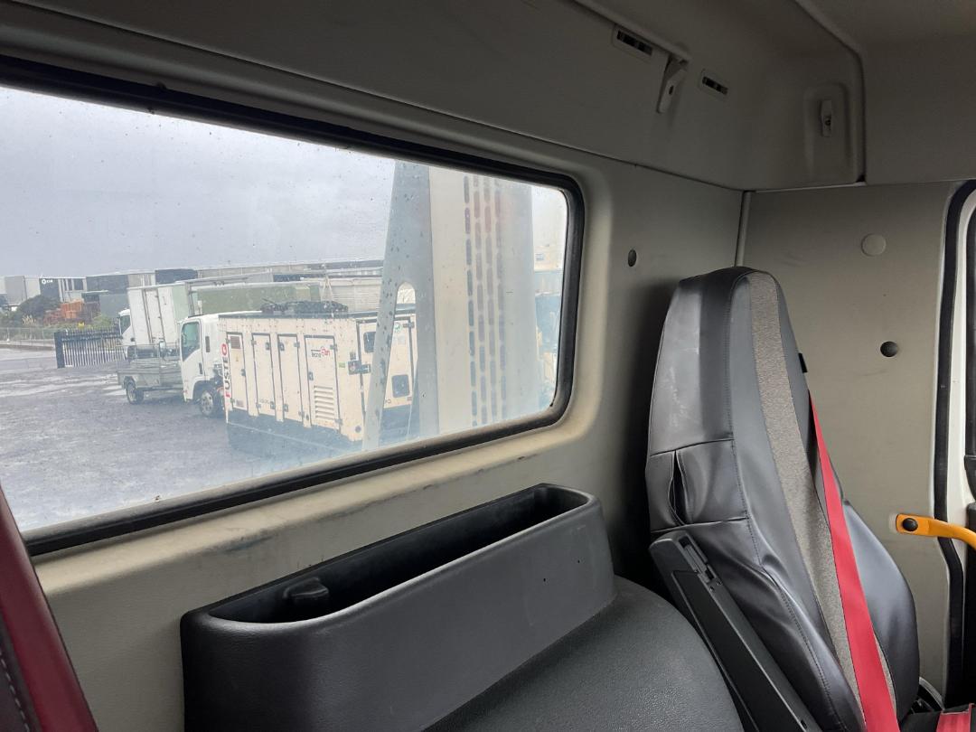 Photo '17' of Volvo FM540 Cab Chassis