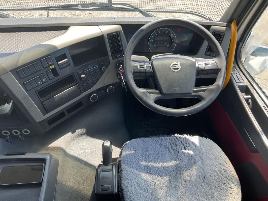 Photo '13' of Volvo FM540 Cab Chassis