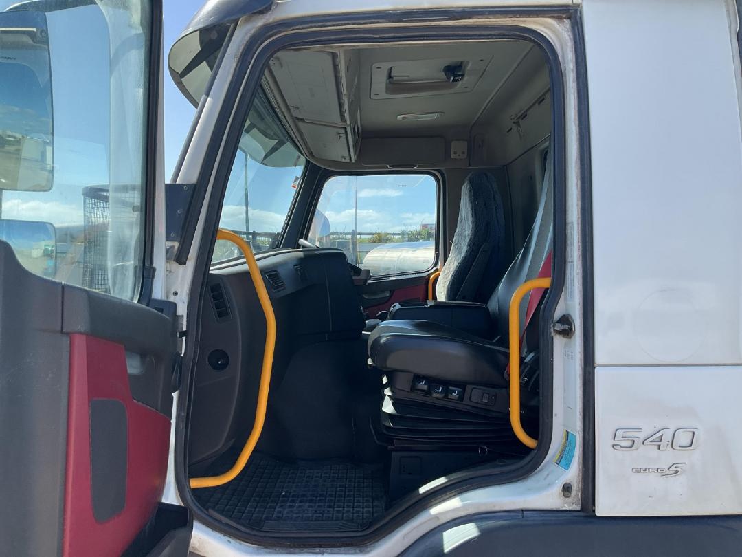 Photo '18' of Volvo FM540 Tanker