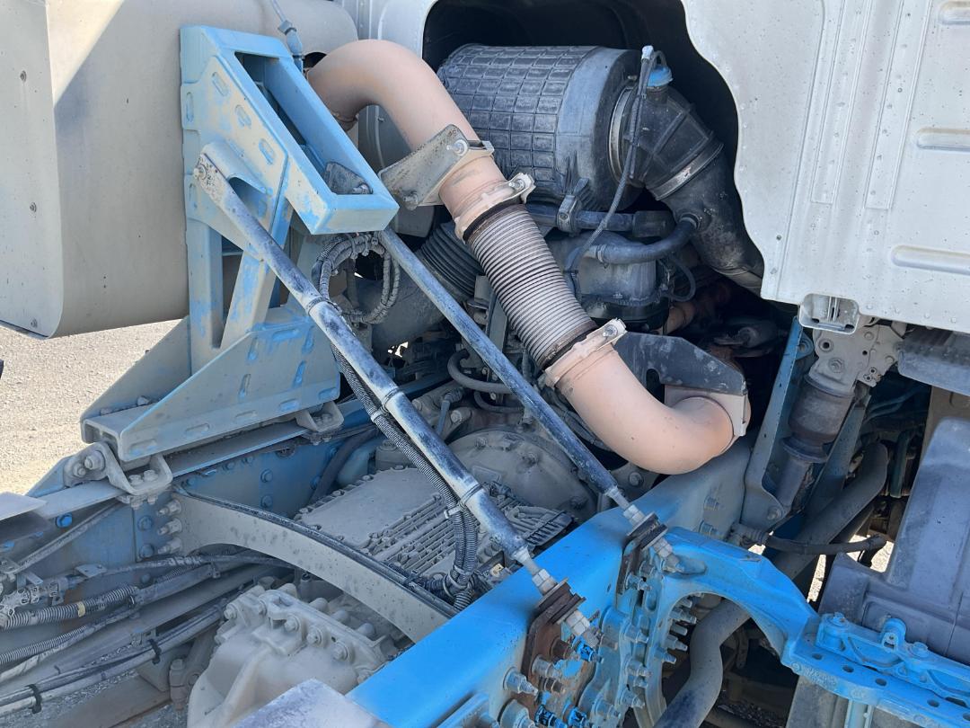 Photo '28' of Volvo FM540 Tanker