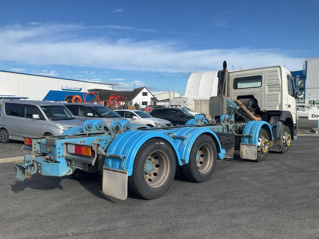 Photo '4' of Volvo FM540 Cab Chassis