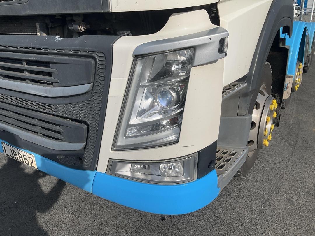 Photo '29' of Volvo FM540 Cab Chassis