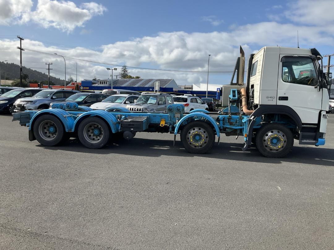 Photo '4' of Volvo FM540 Cab Chassis