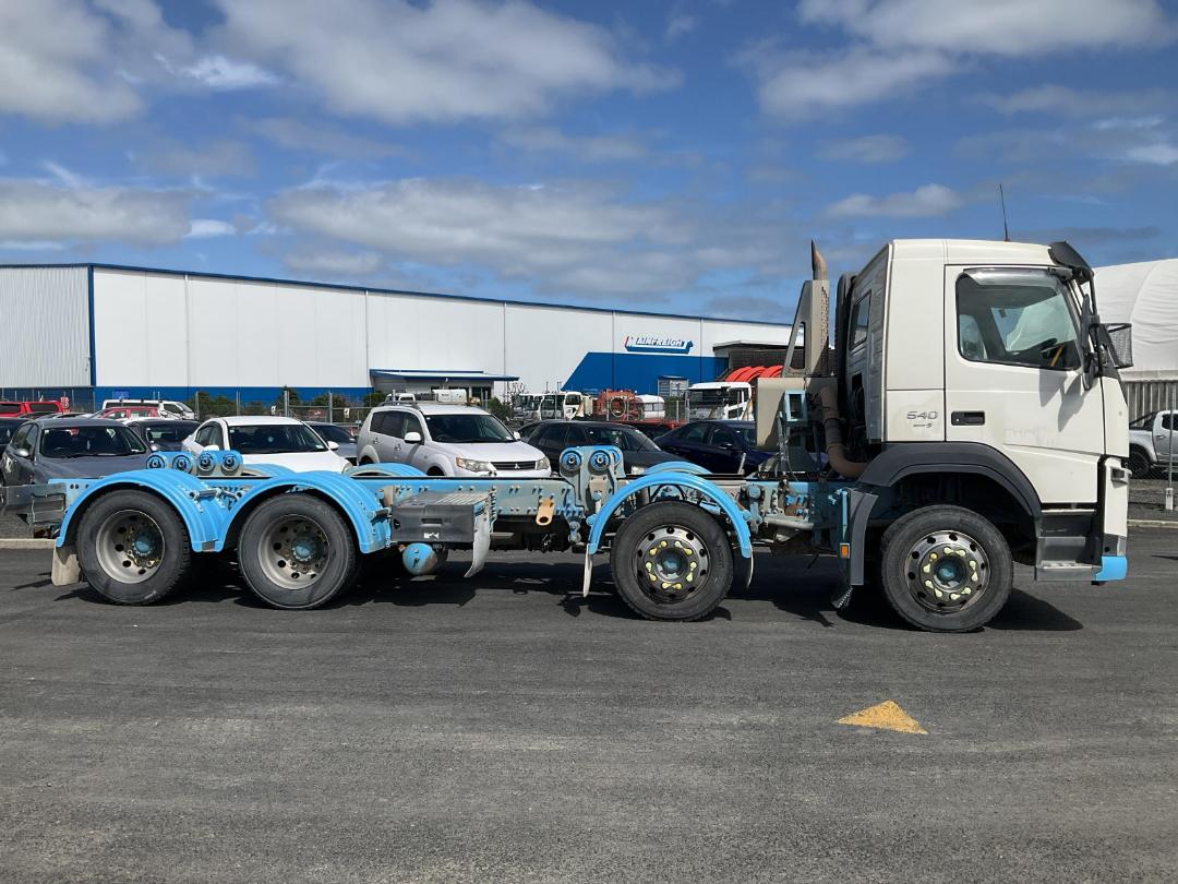Photo '3' of Volvo FM540 Cab Chassis