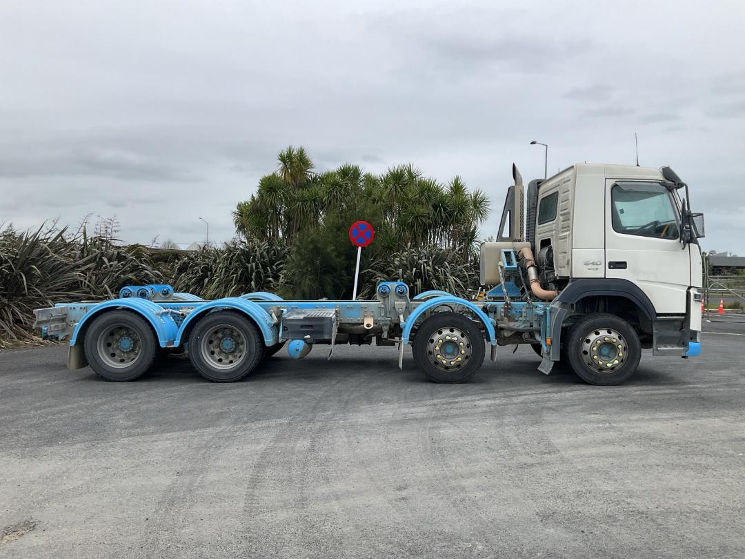 Photo '3' of Volvo FM540 Cab Chassis