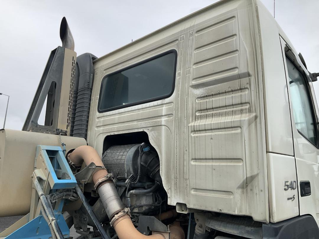 Photo '22' of Volvo FM540 Cab Chassis