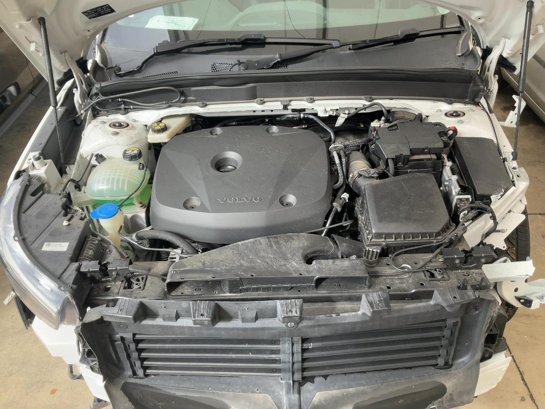 Photo '8' of Volvo XC40 T4 FWD Momentum Photo '8' of Volvo XC40 T4 FWD Momentum