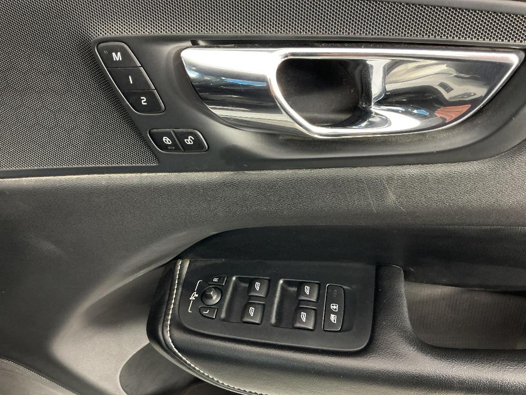 Photo '23' of Volvo XC60