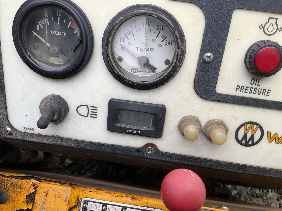 Photo '15' of WALKER MD210-11 Mower