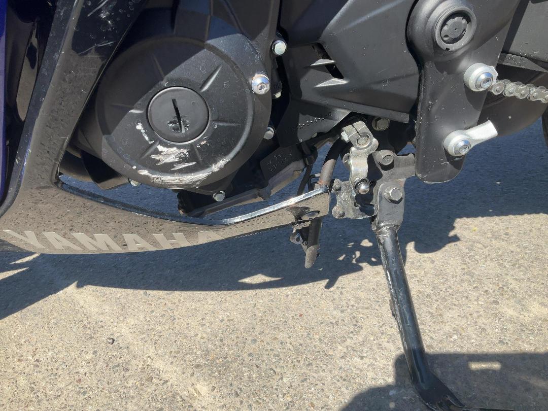 Photo '10' of Yamaha R3