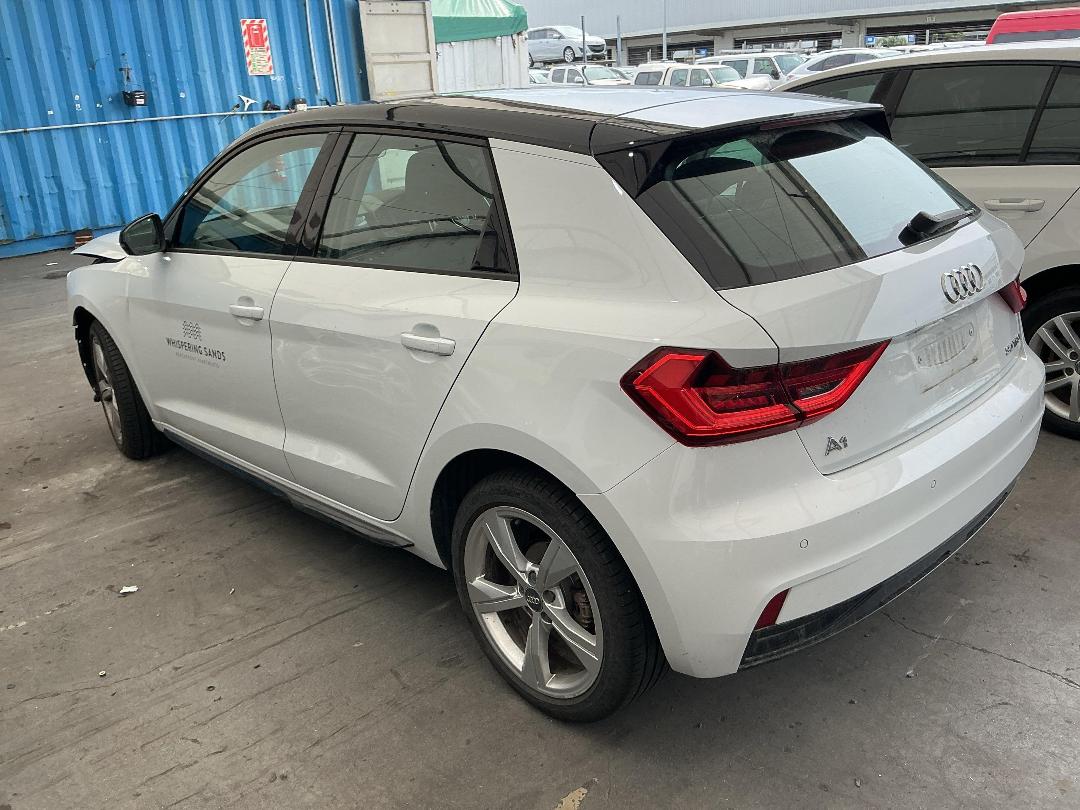 Photo '21' of Audi A1 A1 30Tfsi Advanced