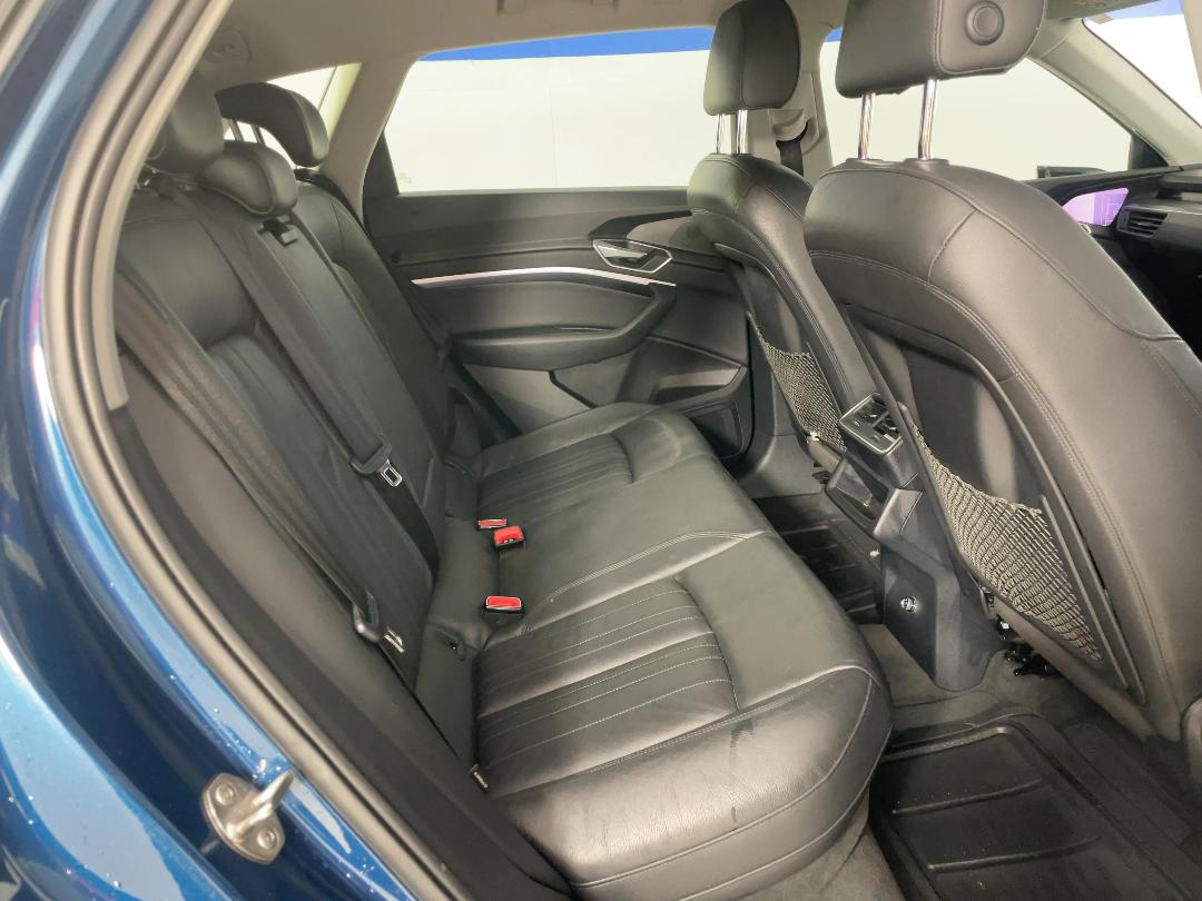 Photo '20' of Audi E-Tron