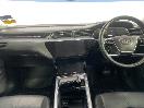 Thumbnail '17' of Audi E-Tron