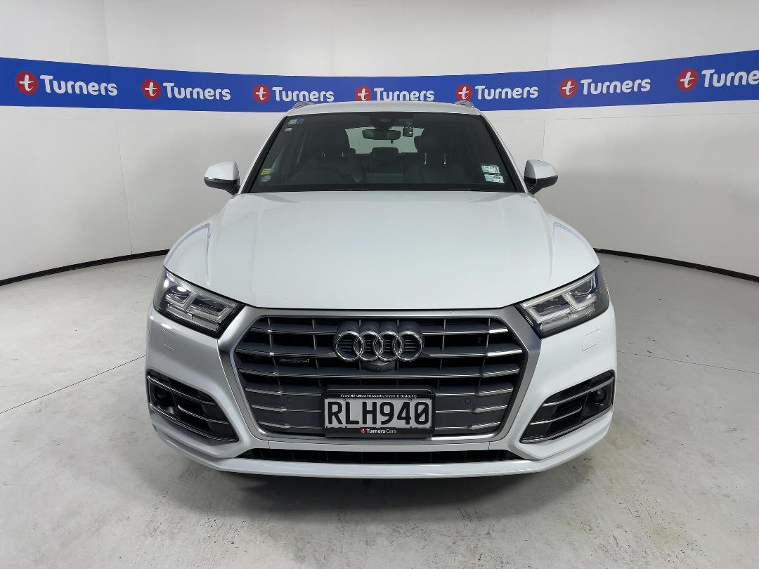 Photo '2' of Audi Q5