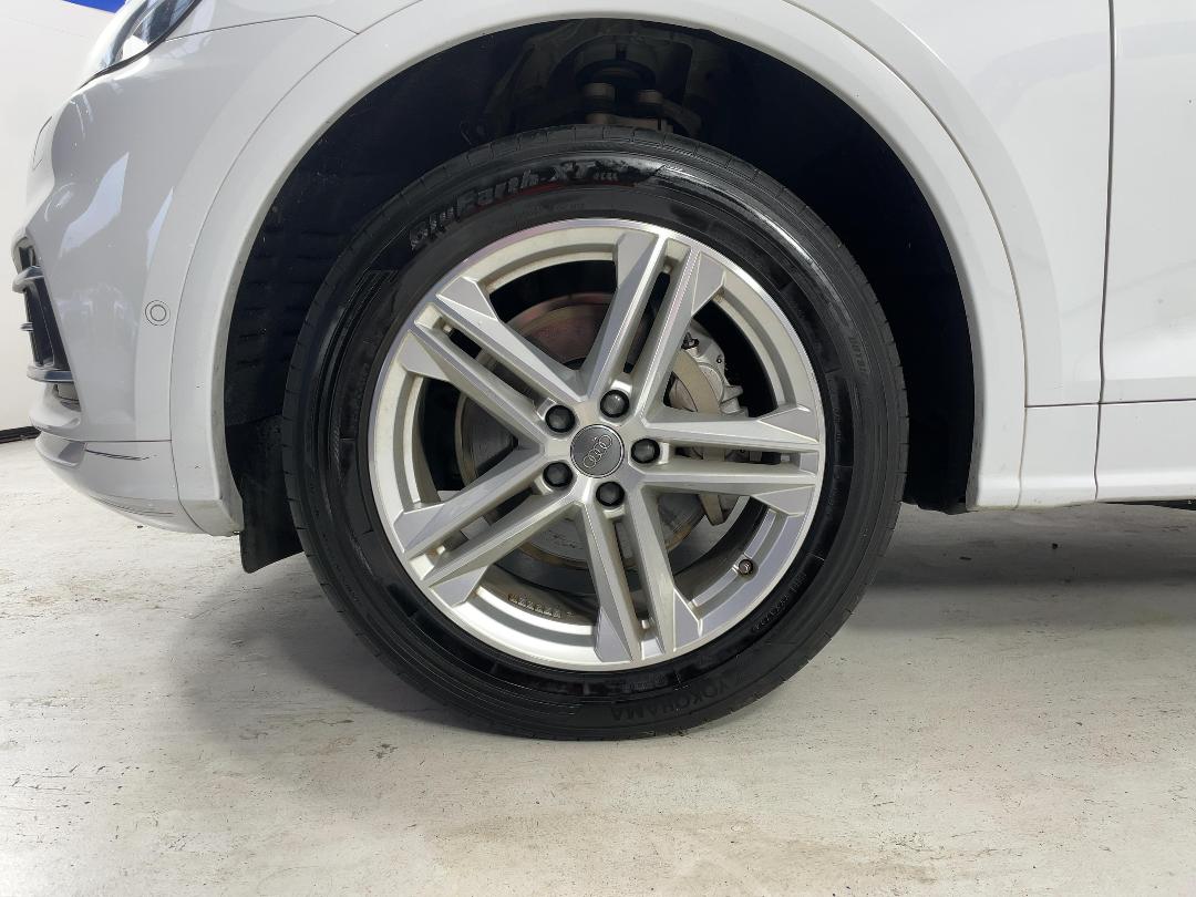 Photo '10' of Audi Q5