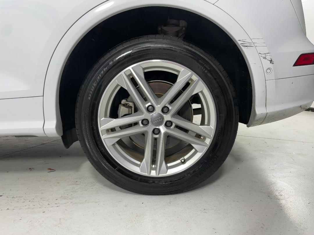 Photo '11' of Audi Q5