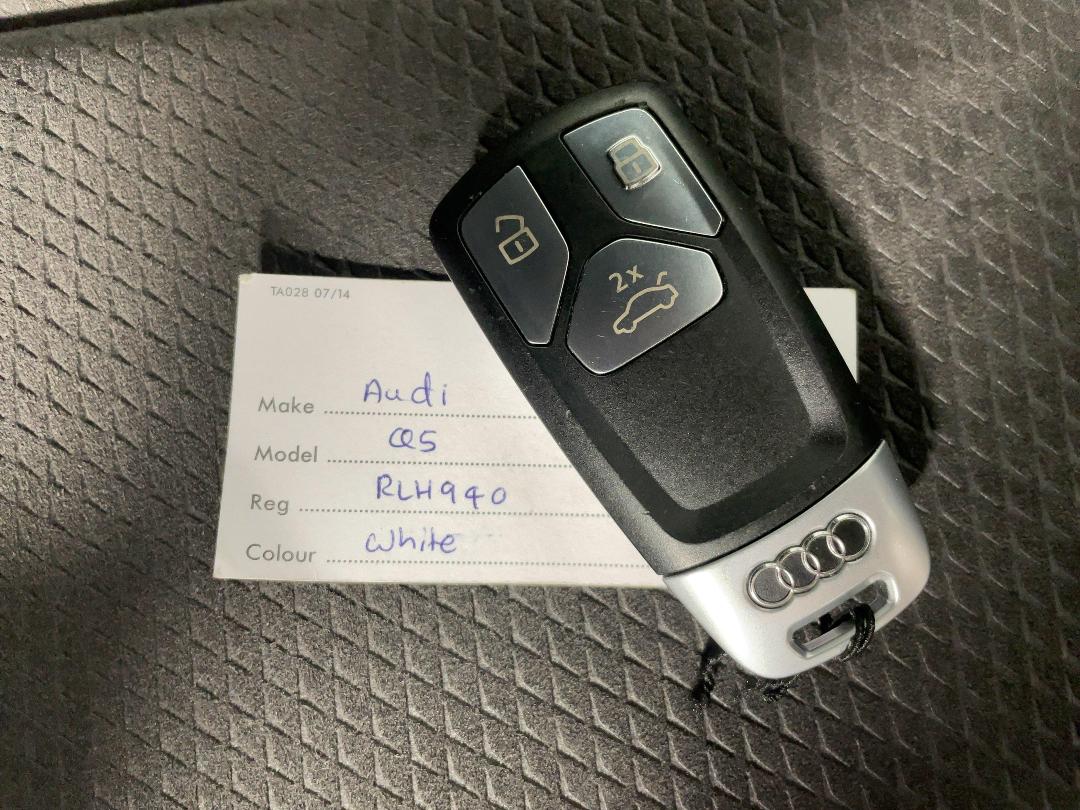 Photo '22' of Audi Q5