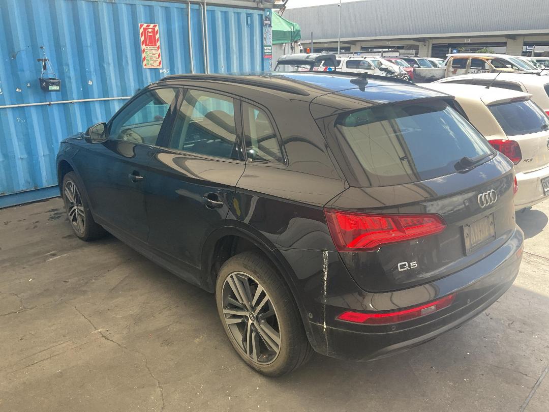 Photo '10' of Audi Q5 Photo '10' of Audi Q5