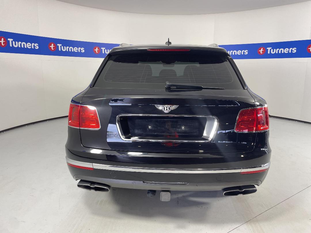 Photo '6' of Bentley Bentayga Photo '6' of Bentley Bentayga