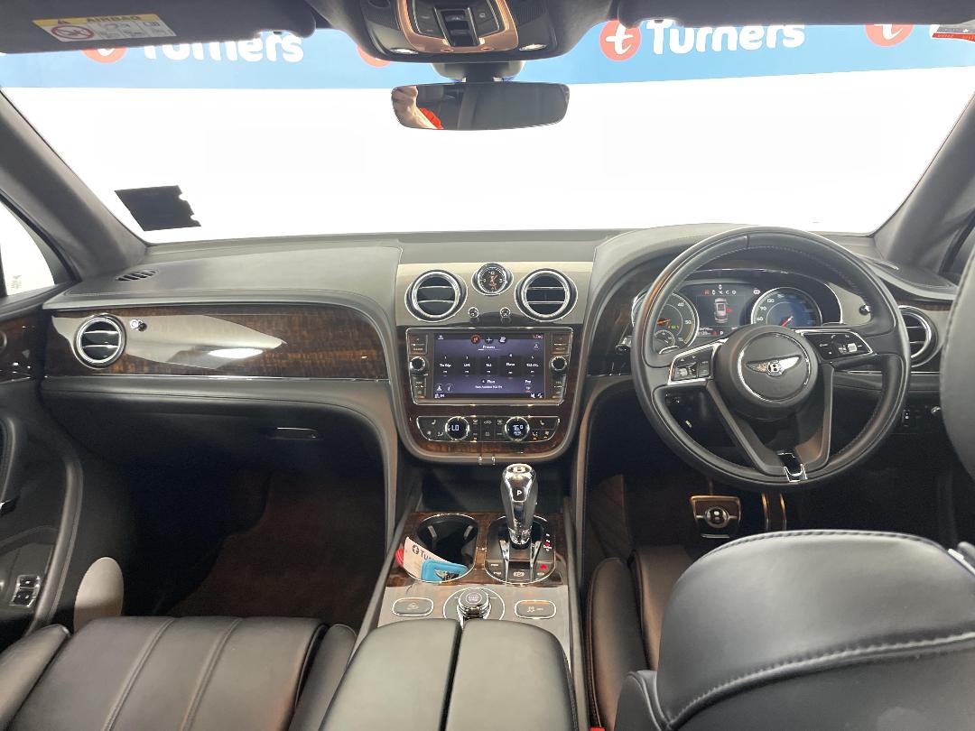 Photo '17' of Bentley Bentayga Photo '17' of Bentley Bentayga