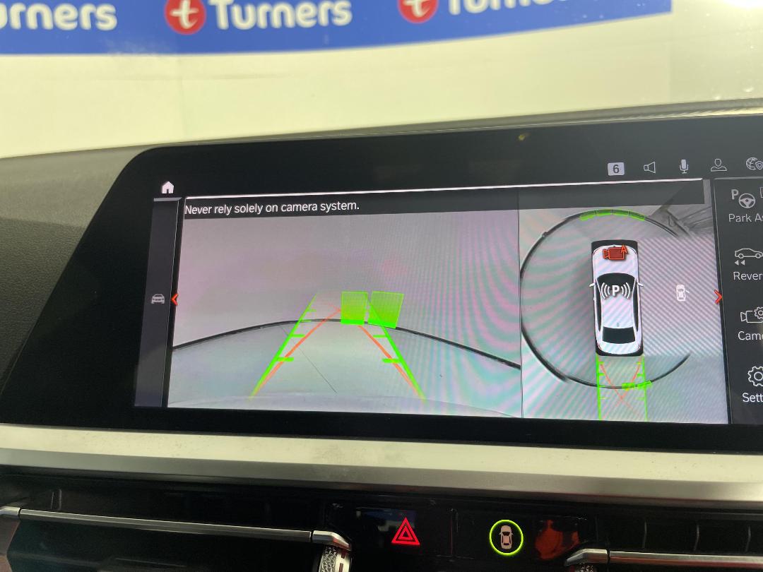 Photo '24' of BMW 3 Series