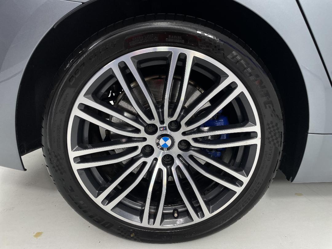 Photo '12' of BMW 530E