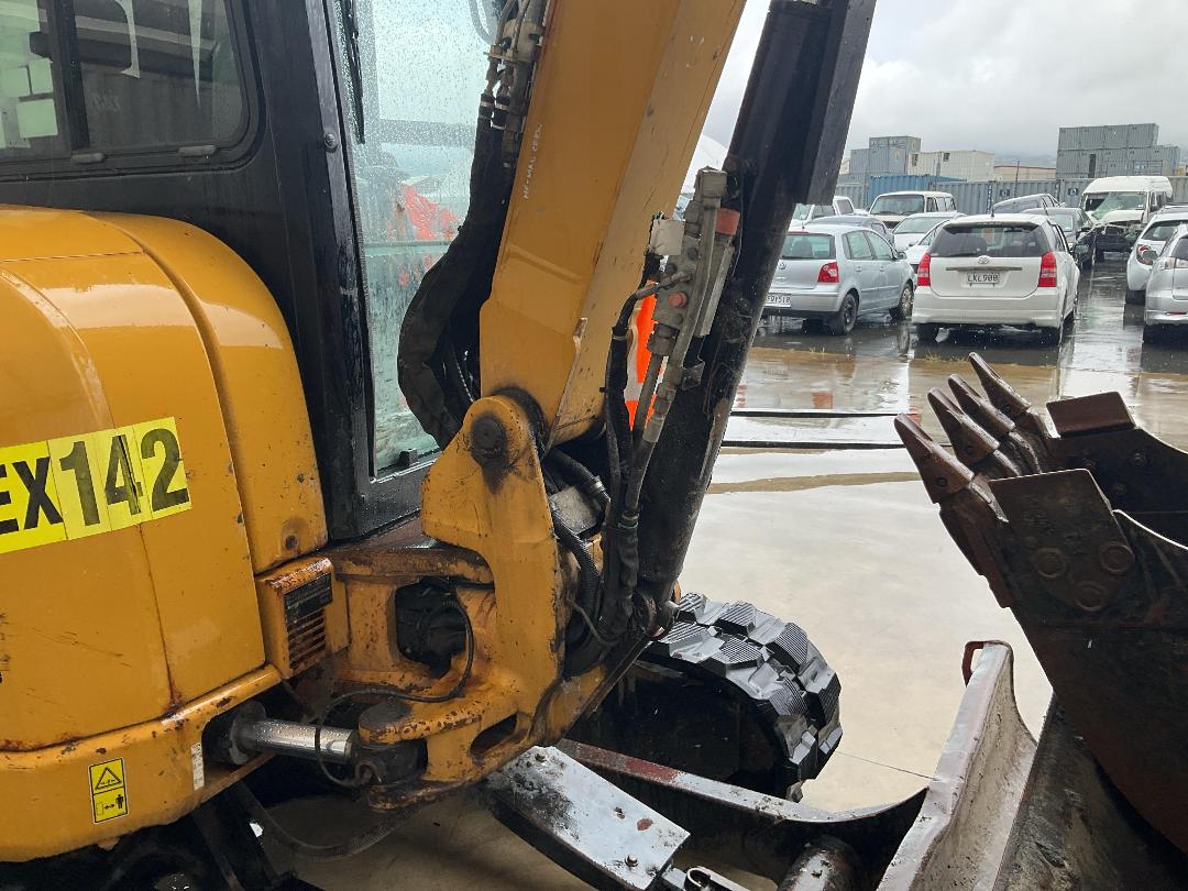 Photo '36' of Caterpillar 305E2 Excavator