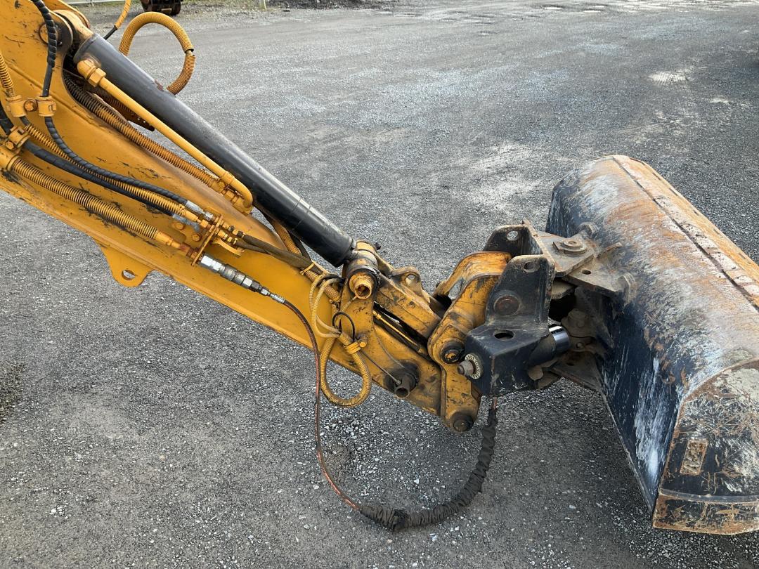 Photo '23' of Caterpillar 305E2 Excavator Photo '23' of Caterpillar 305E2 Excavator