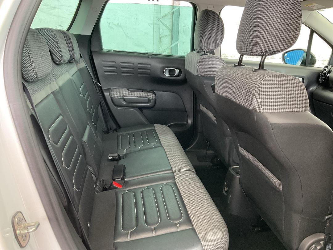 Photo '21' of Citroen C3 Aircross Shine