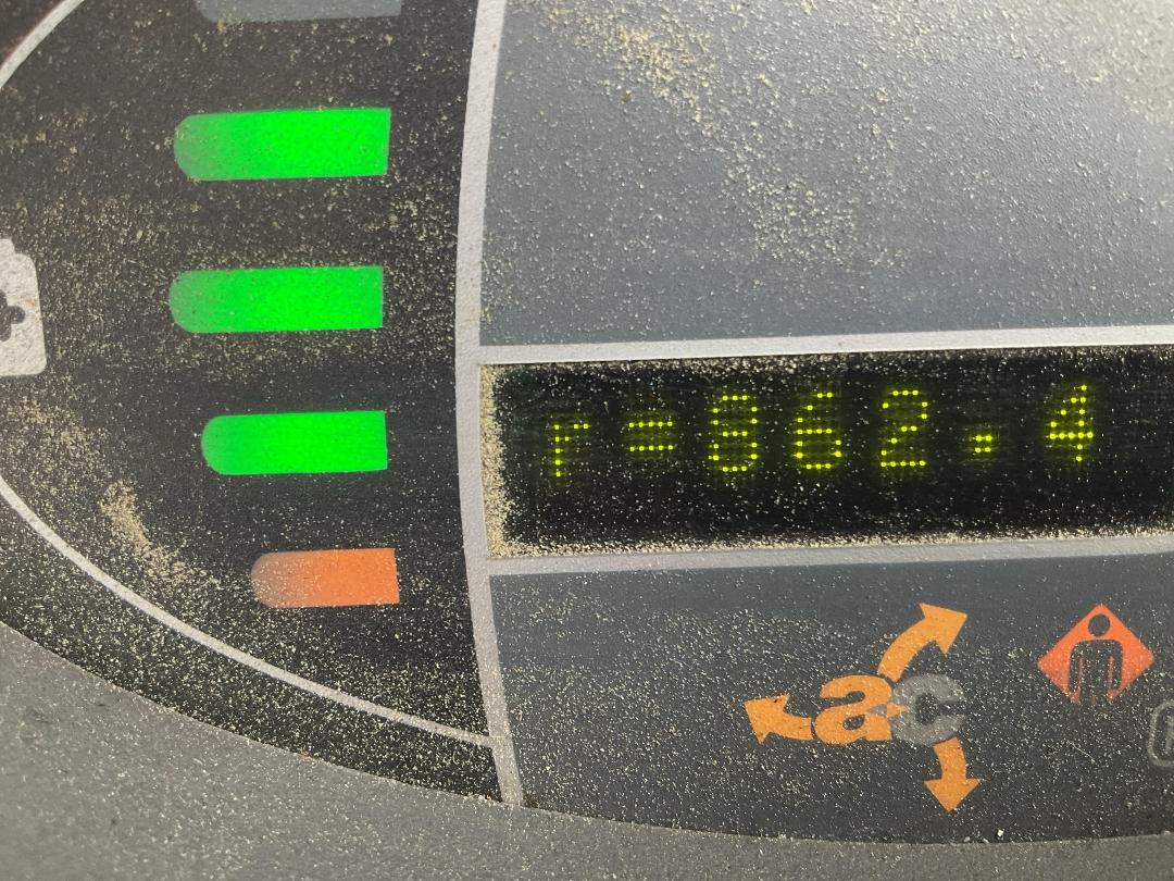 Photo '19' of Crown SC5200 Forklift Photo '19' of Crown SC5200 Forklift