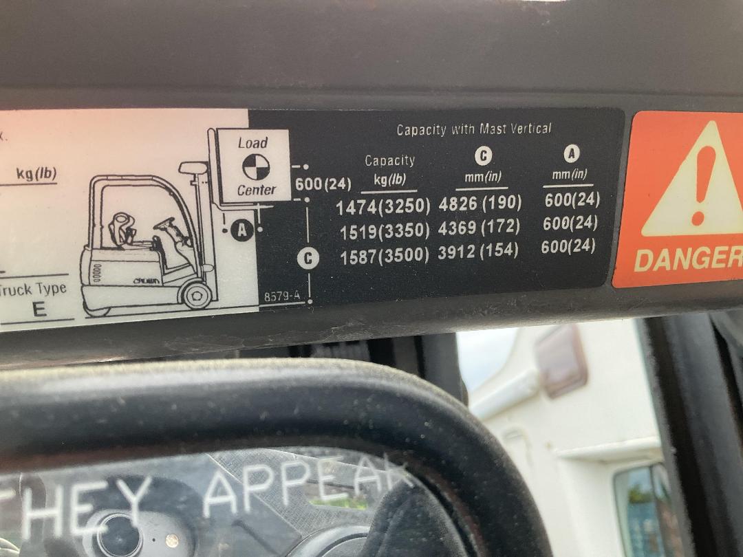 Photo '23' of Crown SC5200 Forklift Photo '23' of Crown SC5200 Forklift