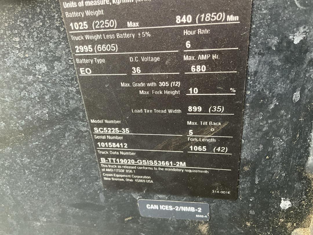 Photo '24' of Crown SC5200 Forklift Photo '24' of Crown SC5200 Forklift