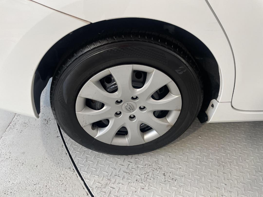 Photo '12' of Daihatsu Mebius