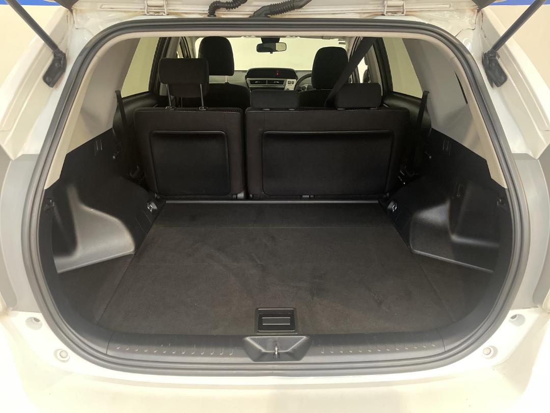 Photo '14' of Daihatsu Mebius