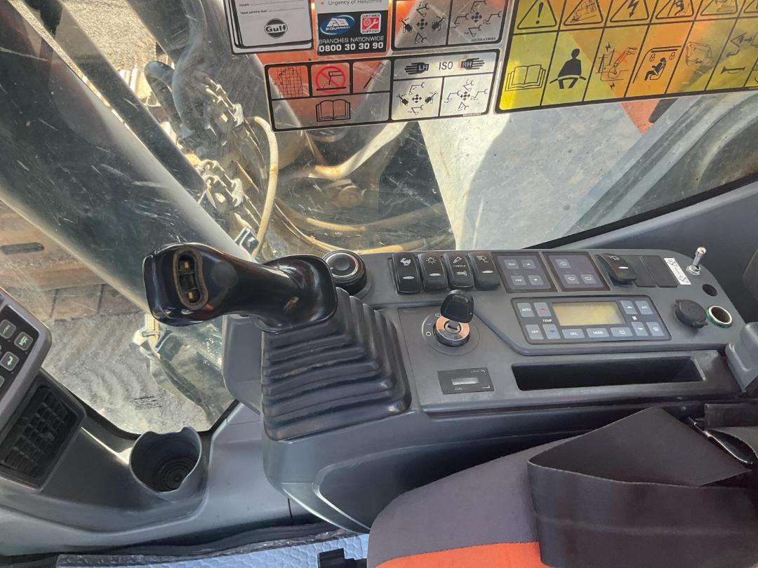 Photo '13' of DOOSAN DX300LC Excavator