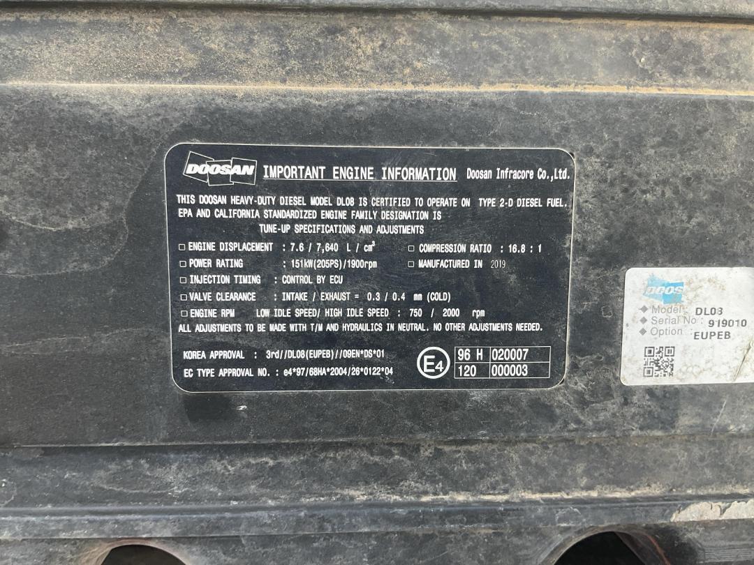 Photo '18' of DOOSAN DX300LC Excavator