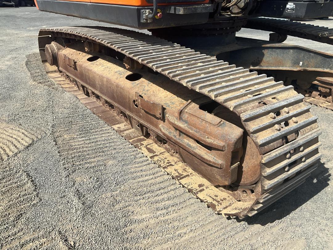 Photo '20' of DOOSAN DX300LC Excavator